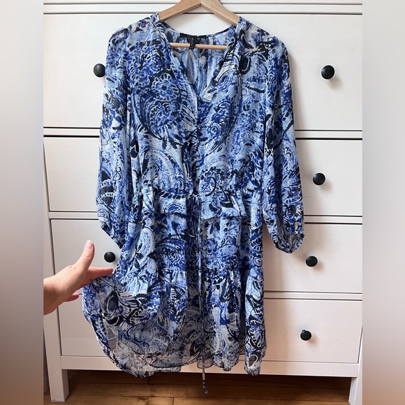 BCBGMAXAZRIA 100% silk Kendra Printed Peplum Dress Mini  size XS excellent condi - Picture 1 of 17